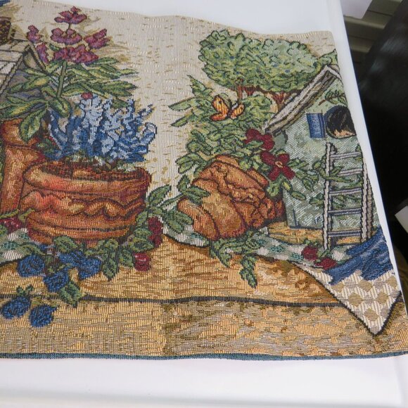 Birds & Birdhouse themed tapestry table runner Floral Spring Plaid - Picture 8 of 16